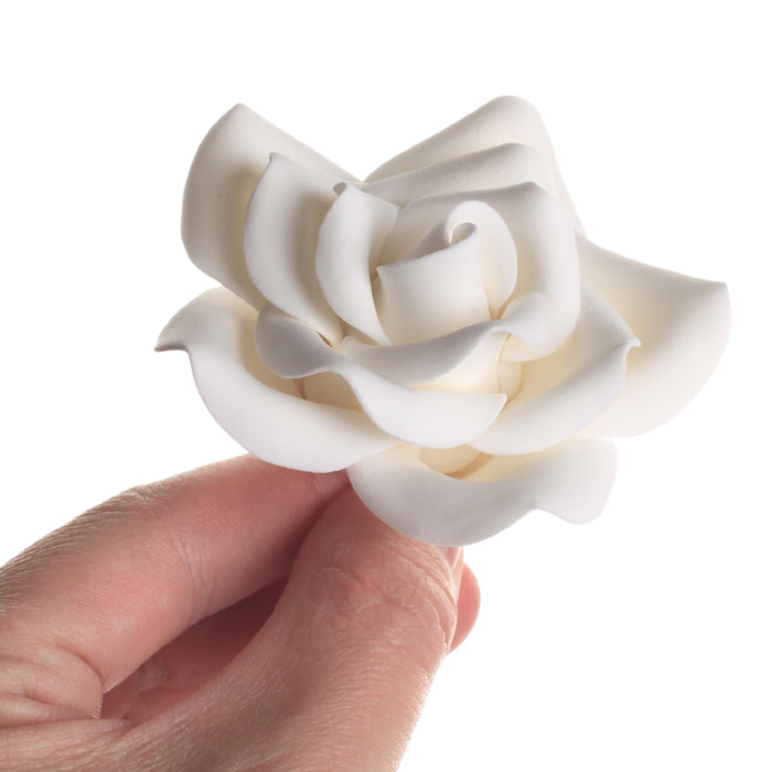 White Gumpaste Roses handmade sugar cake decorations and cake toppers perfect for cake decorating rolled fondant wedding cakes and fondant birthday cakes. Wholesale sugar flowers and cake supply. Caljava