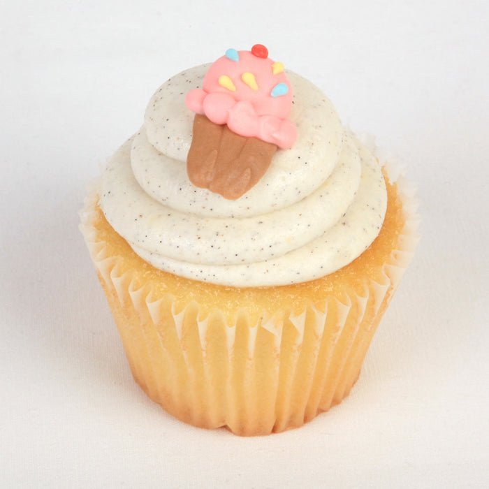 Edible Ice Cream cupcake toppers great for cake decorating your own cupcakes and cakes. | CaljavaOnline.com