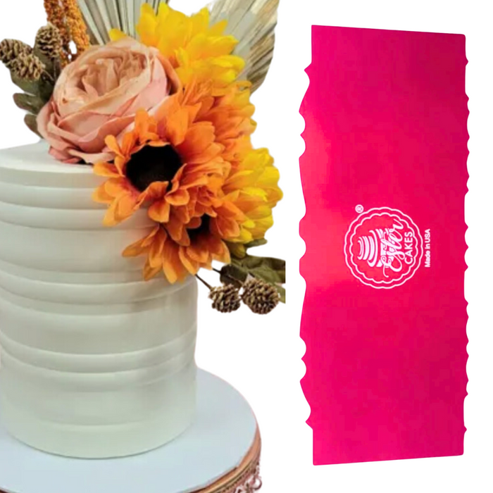 Discover our durable stripe cake icing comb scraper, perfect for cake decorating. Create smooth, textured, and patterned finishes on buttercream, fondant, and frosting. Ideal for bakers of all skill levels! Caljava
