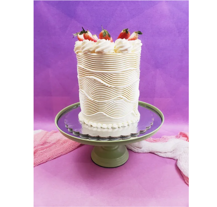 Discover our micro pointer cake icing comb scraper, perfect for cake decorating. Create deep, textured, and patterned finishes on buttercream, fondant, and frosting. Ideal for bakers of all skill levels! Caljava