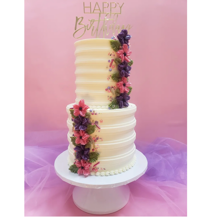 Discover our durable stripe cake icing comb scraper, perfect for cake decorating. Create smooth, textured, and patterned finishes on buttercream, fondant, and frosting. Ideal for bakers of all skill levels! Caljava