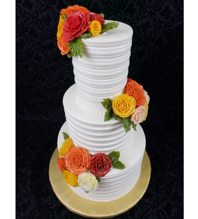 Discover our durable stripe cake icing comb scraper, perfect for cake decorating. Create smooth, textured, and patterned finishes on buttercream, fondant, and frosting. Ideal for bakers of all skill levels! Caljava