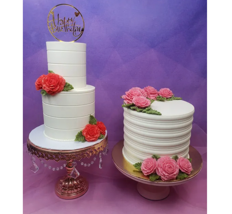 Discover our durable stripe cake icing comb scraper, perfect for cake decorating. Create smooth, textured, and patterned finishes on buttercream, fondant, and frosting. Ideal for bakers of all skill levels! Caljava