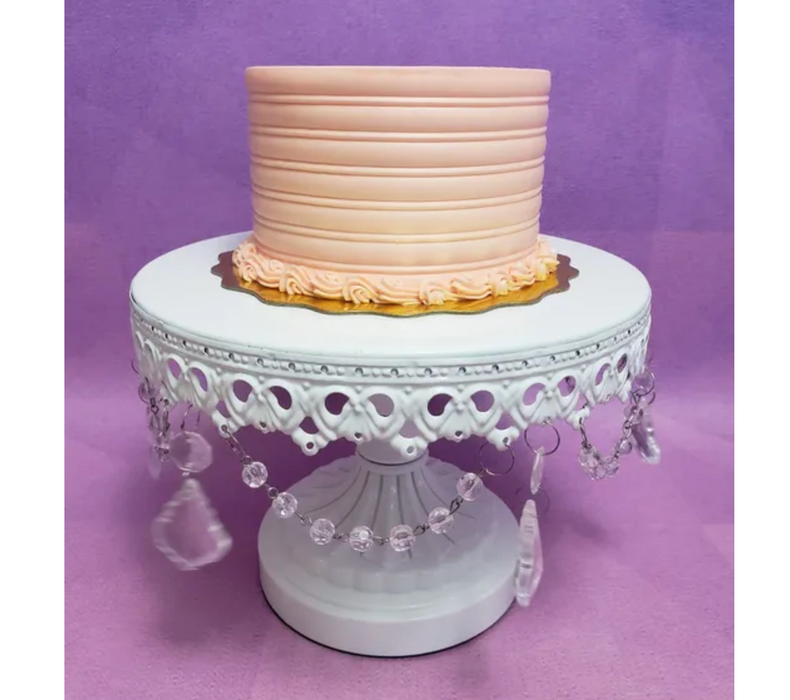 Discover our durable stripe cake icing comb scraper, perfect for cake decorating. Create smooth, textured, and patterned finishes on buttercream, fondant, and frosting. Ideal for bakers of all skill levels! Caljava