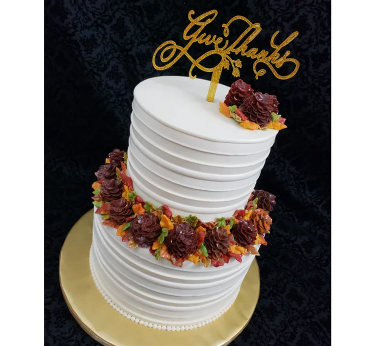 Discover our durable stripe cake icing comb scraper, perfect for cake decorating. Create smooth, textured, and patterned finishes on buttercream, fondant, and frosting. Ideal for bakers of all skill levels! Caljava