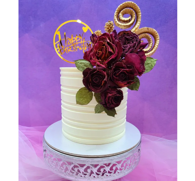 Discover our durable stripe cake icing comb scraper, perfect for cake decorating. Create smooth, textured, and patterned finishes on buttercream, fondant, and frosting. Ideal for bakers of all skill levels! Caljava