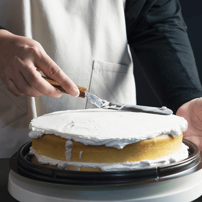 Premium White Buttercream Icing – Ready-to-Use Bakery Frosting - CaljavaOnline250192-7Icing