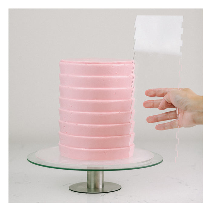 Acrylic Icing Combs provide ribbon patterns when used as a scraper when frosting your buttercream cakes.  Achieve that detailed "ribbon" or layered look with these versatile patterned icing combs.