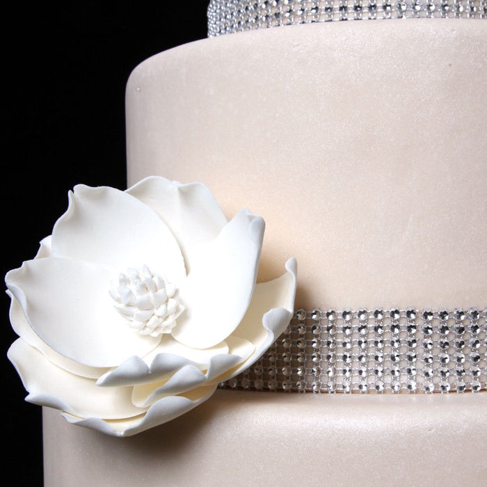 Silver Glam Ribbon Diamond Cake Wraps. Perfect for cake decorating rolled fondant cakes & wedding cakes. Cake decoration. Diamond Mesh. Caljava wholesale cake supply. FondX