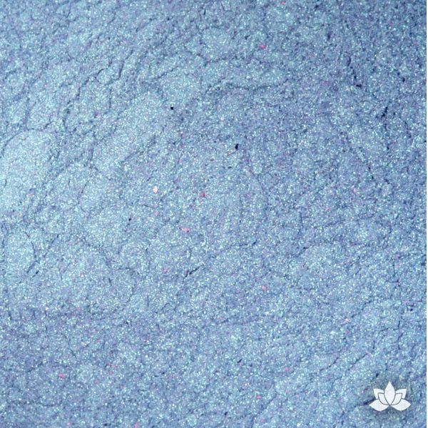 Blue Chameleon Luster Dust color perfect for adding accents to your cakes and cupcakes.  Wholesale cake supply.  Bakery Supply.  Lustre Dust Color.