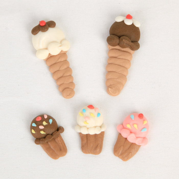 Edible Ice Cream cupcake toppers great for cake decorating your own cupcakes and cakes. | CaljavaOnline.com