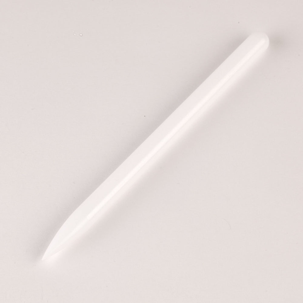 Medium sized tapered rolling pin gumpaste tool for cake decorating.  Perfect for rolling out gumpaste to a thin layer for making gumpaste flowers.