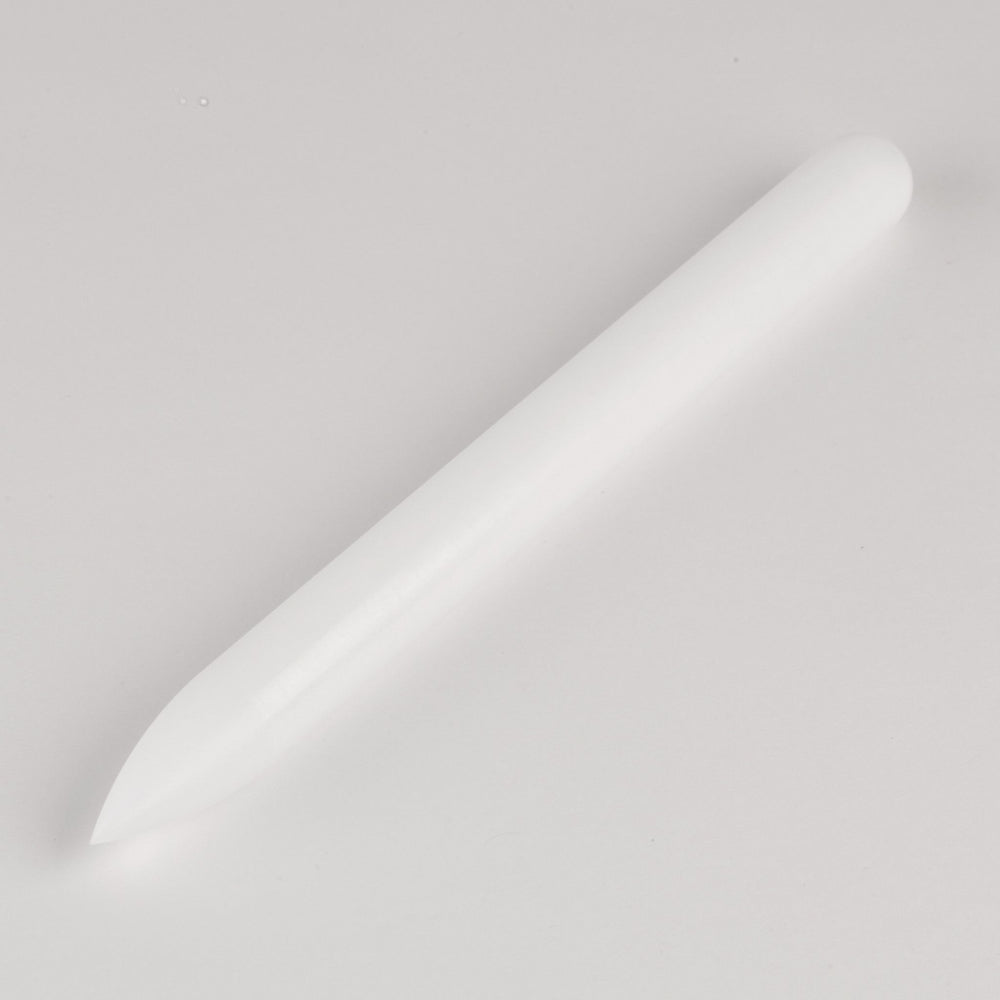 Large sized tapered rolling pin gumpaste tool for cake decorating.  Perfect for rolling out gumpaste to a thin layer for making gumpaste flowers.