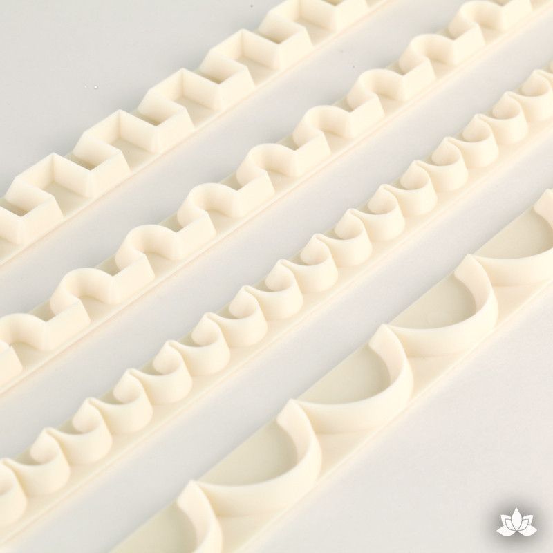 Straight Frill Cutter Set.  Perfect tool for cake decorating frills and borders with fondant and gumpaste.