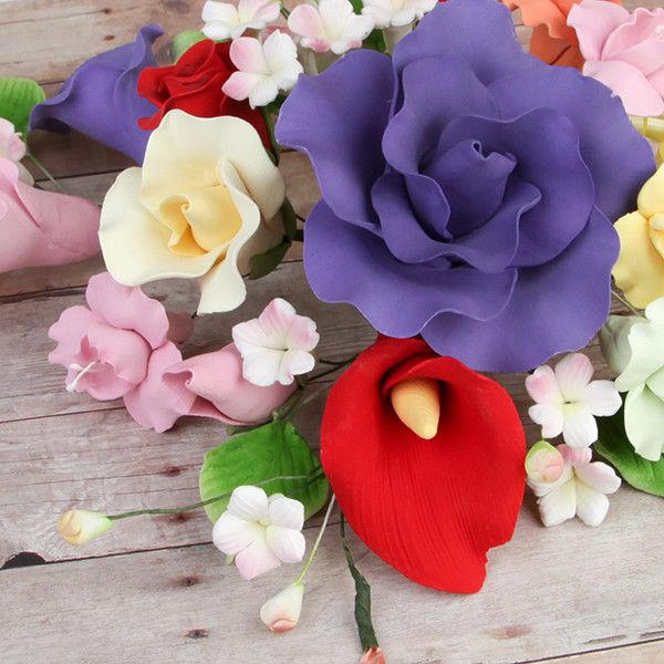 Large Tea Rose & Calla Lily Combo Sprays are gumpaste sugarflower cake decorations perfect as cake toppers for cake decorating fondant cakes and wedding cakes. Caljava wholesale cake supply.