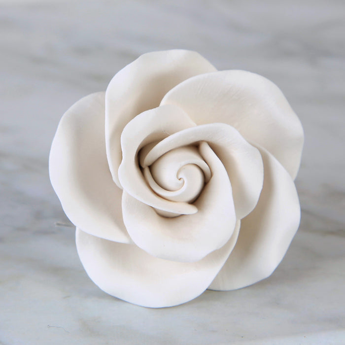 Realistic white rose sugar flower for professional cake decorating