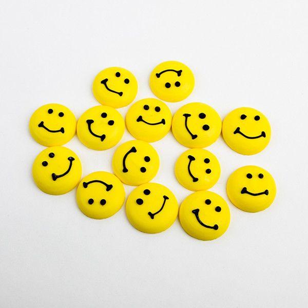 Smiley Face Royal Icing Decorations (Bulk)