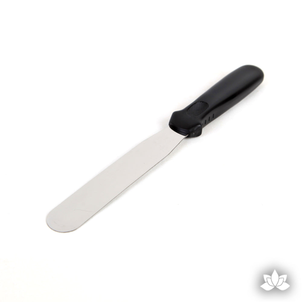 Icing Spatula 6" Stainless steel spatula used for cake decorating and spreading the icing on your cake.  A cake decorator's must have in the bakery or kitchen.