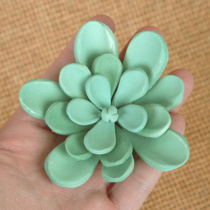 Succulent sugarflower cake toppers great for cake decorating your own cakes and wedding cakes. | CaljavaOnline.com