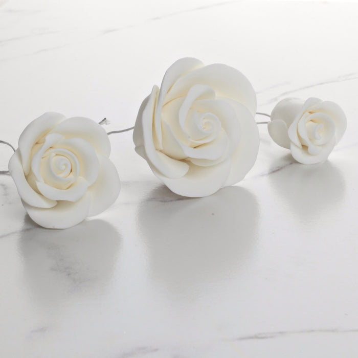 Premium small sugar flower for cake decorating and bakery creations by Caljava